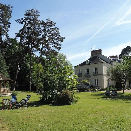 Cedre Et Charme Saint-Branchs Exterior foto