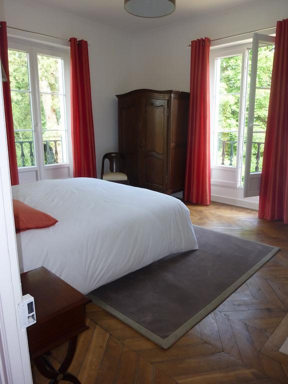 Cedre Et Charme Saint-Branchs Quarto foto